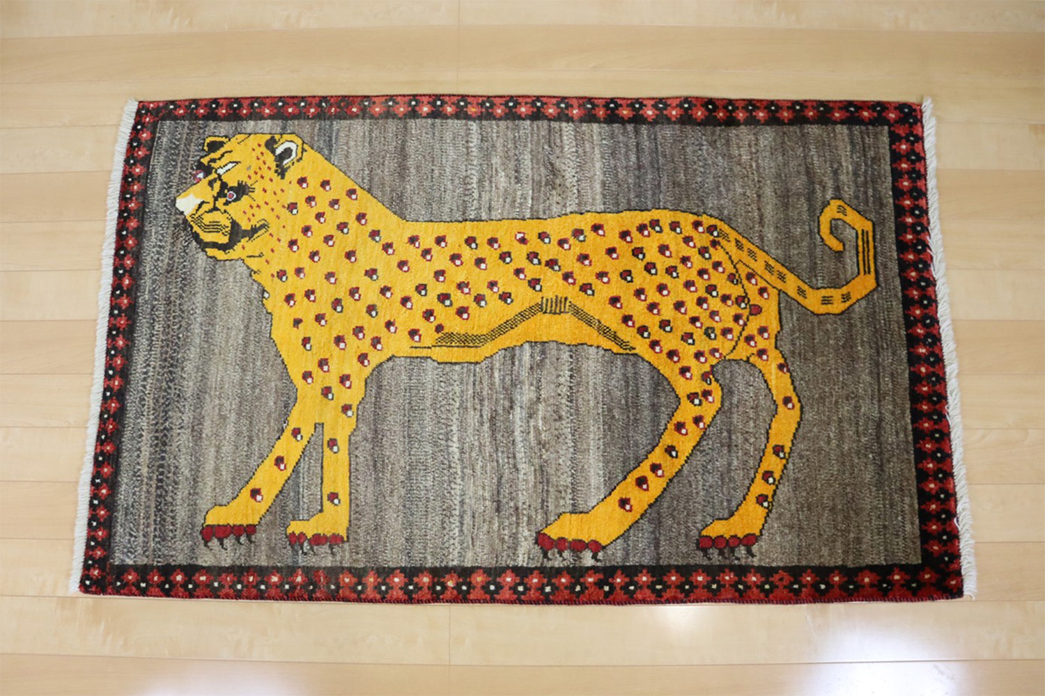 オールドライオン　157×93㎝　J-1284