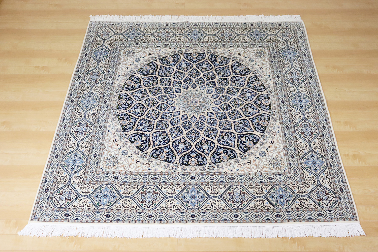 ペルシャ絨毯 - 手織りじゅうたん「ギャッベ GABBEH」手作り家具工房