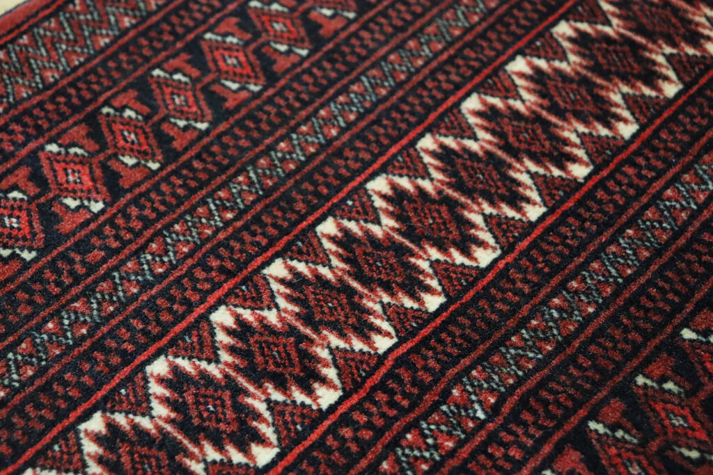 トゥルクメン　オールド　170×128cm　AS-0131